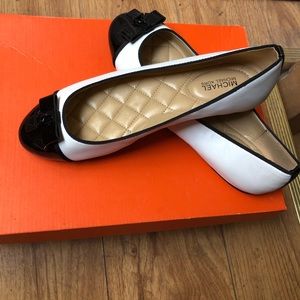 Michael Kors Ballet Flat